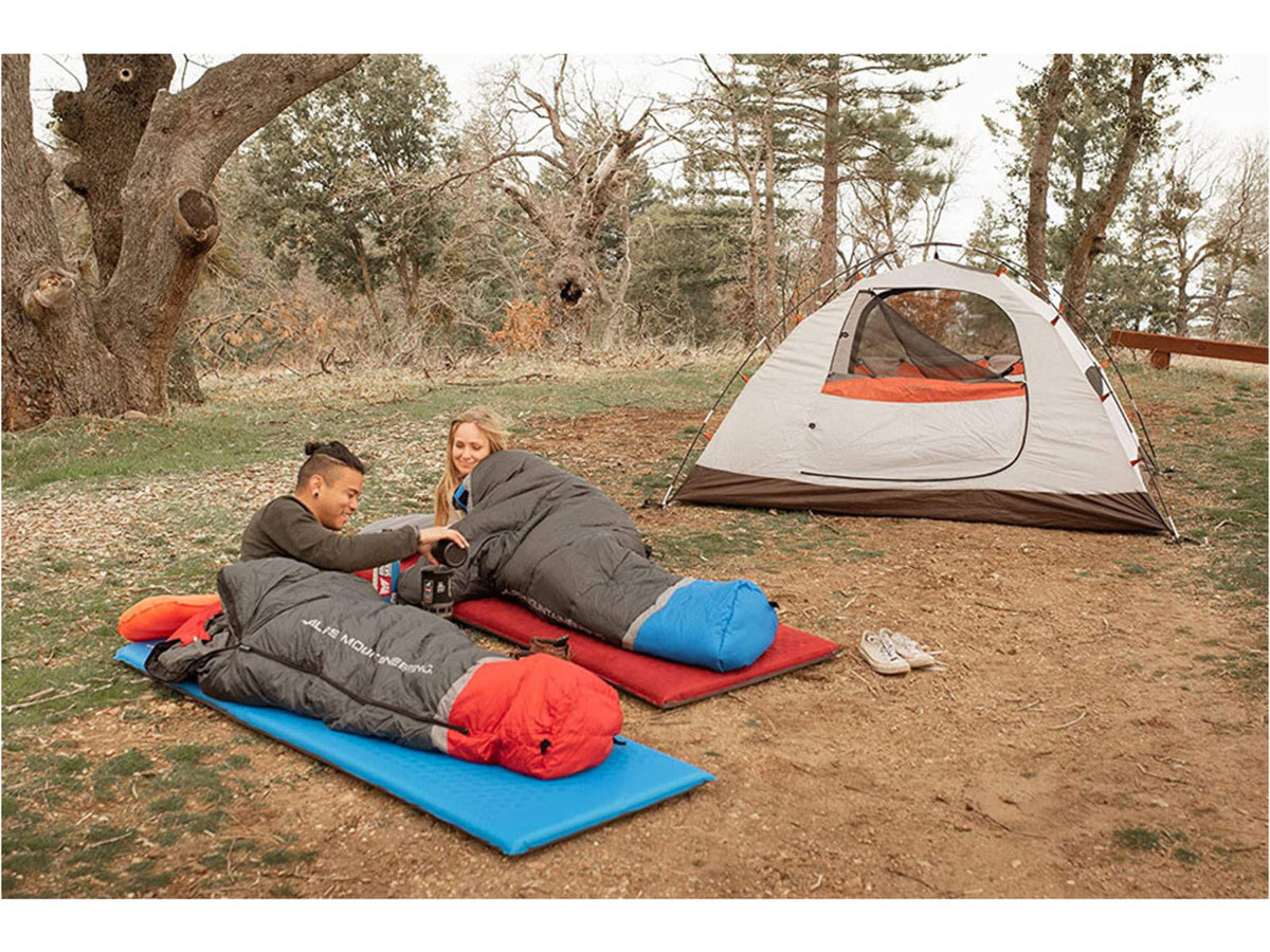 ALPS Mountaineering Apex Air Pad XL red 30 In x 77 In x 3 In 7350005