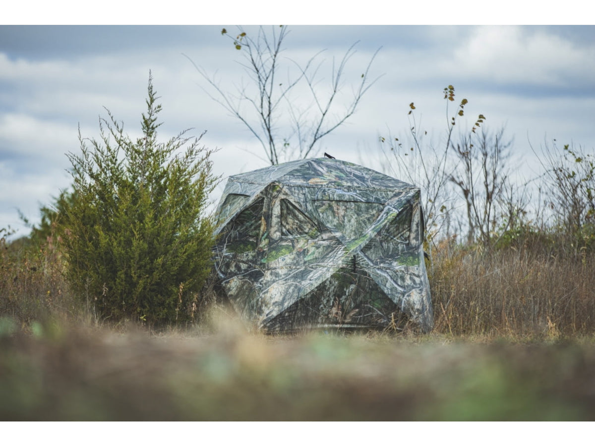 Ameristep Care Taker Magnum Wide Bottom Hunting Blind Mossy Oak DNA XL AMS-AMEBL3032-WB