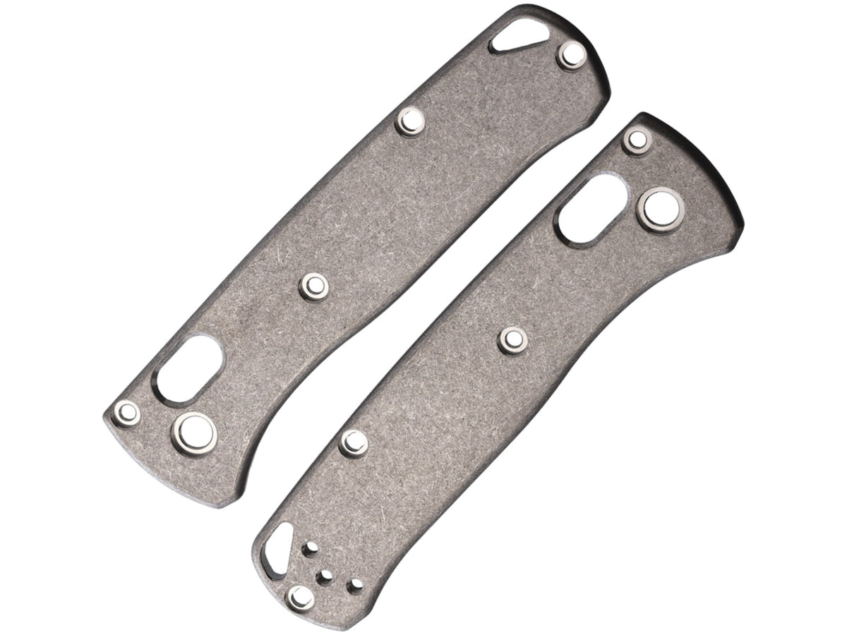 August Engineering Classic Ti SW Mini Bugout 535 Handle Scales Stonewash Titanium AE-1902