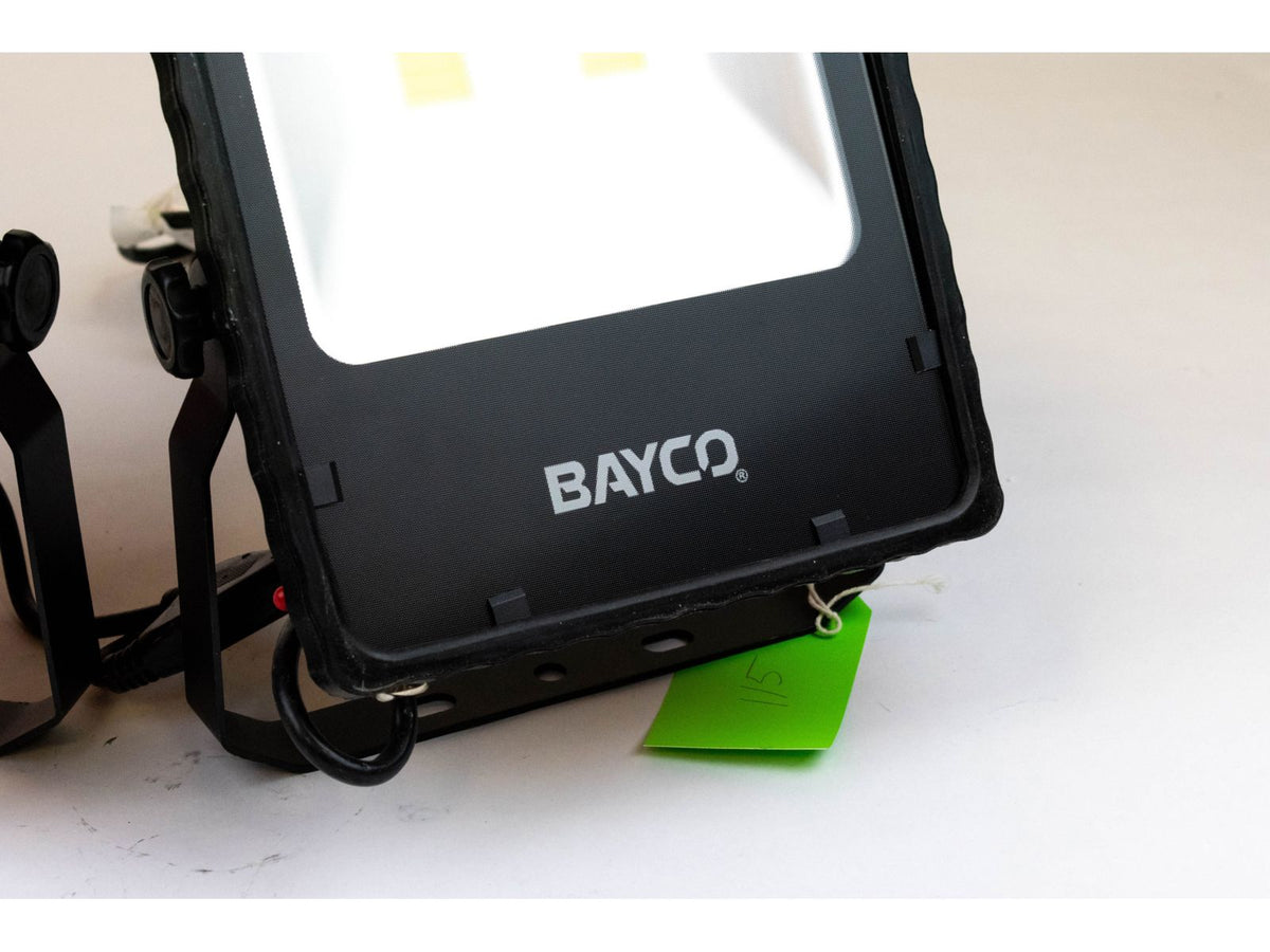 Bayco Dual Fixture LED Work Light w/ Tripod Stand 10000 Lumens SL-1530