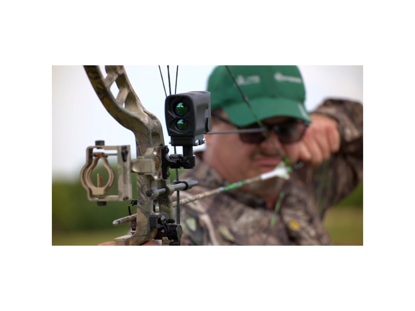 Alpen Ambition Rangefinder Black LR-ARCH