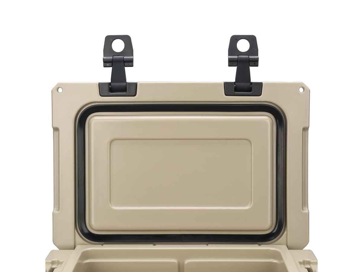 Bulldog Winch 20 Quart Sportsman Cooler Tan 80058