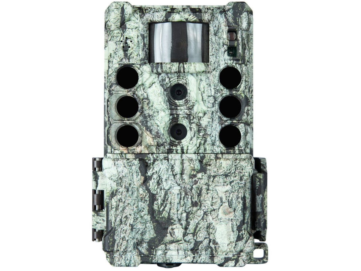 Bushnell Core DS-4K No Glow Trail Camera Camo 119987C
