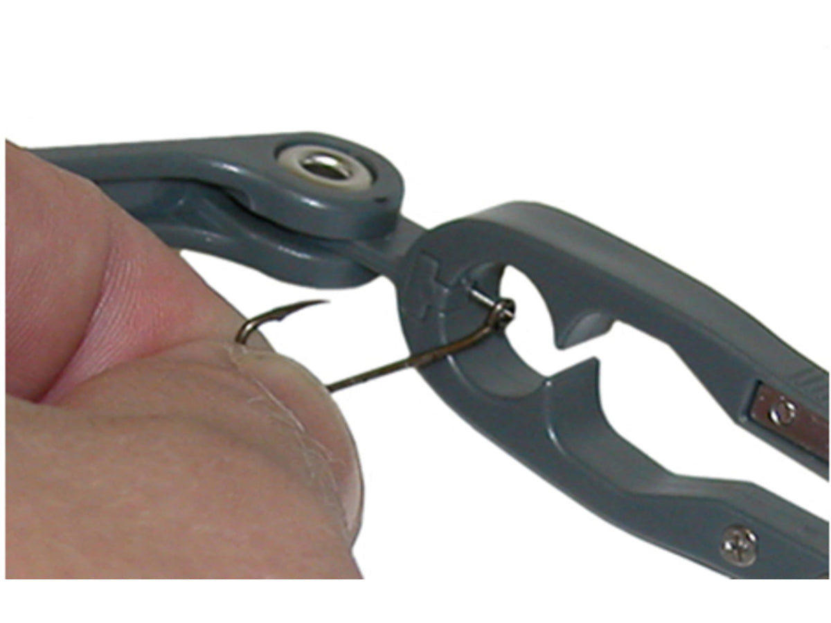 Carson Fishn Grip 4x Magnifier w/Attached Precision Tweezers Hook Cleaner and Line Cutter OD-99