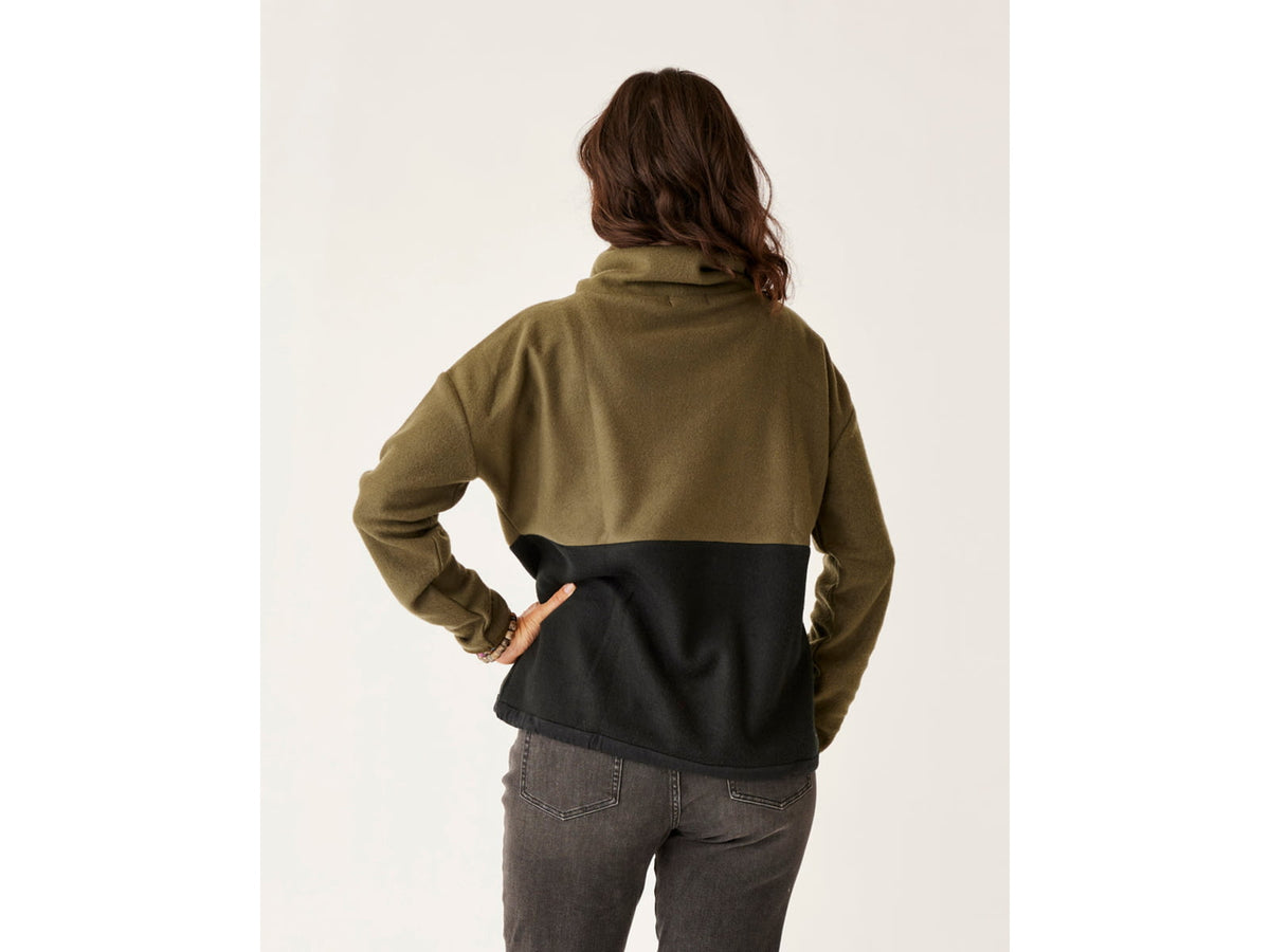 Carve Designs Rowayton Colorblock Cowl - Women's