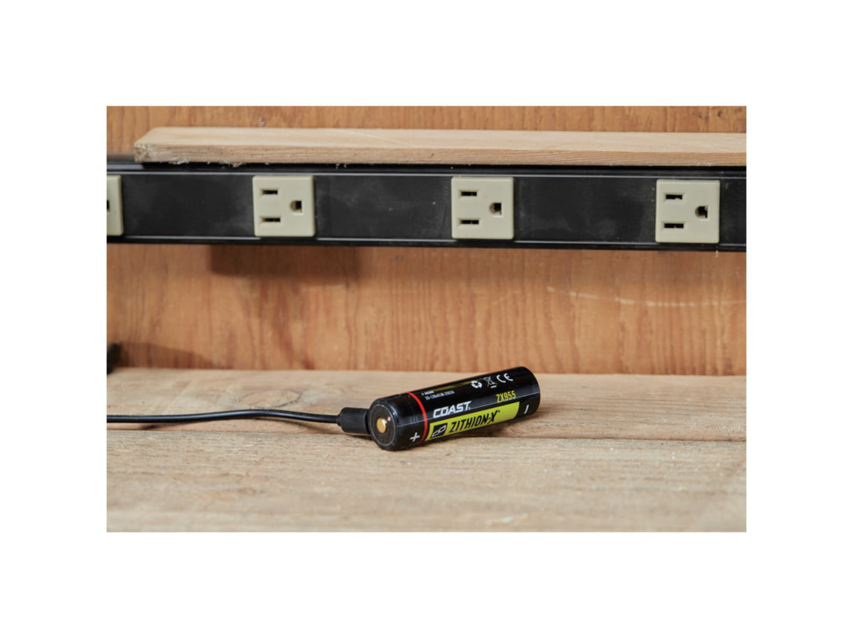 Coast PM310 Dual Power Work Light