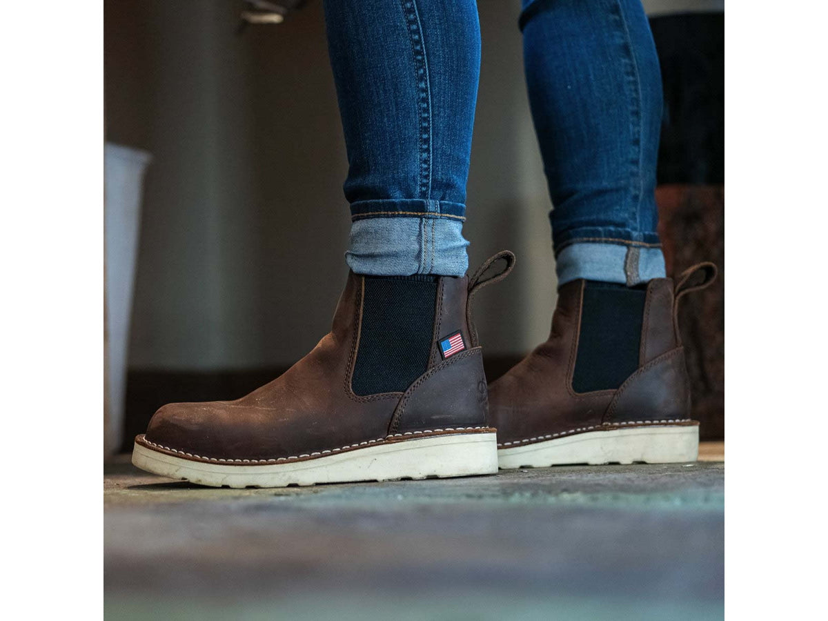 Danner Bull Run Chelsea 5 in Shoes - Womens Brown