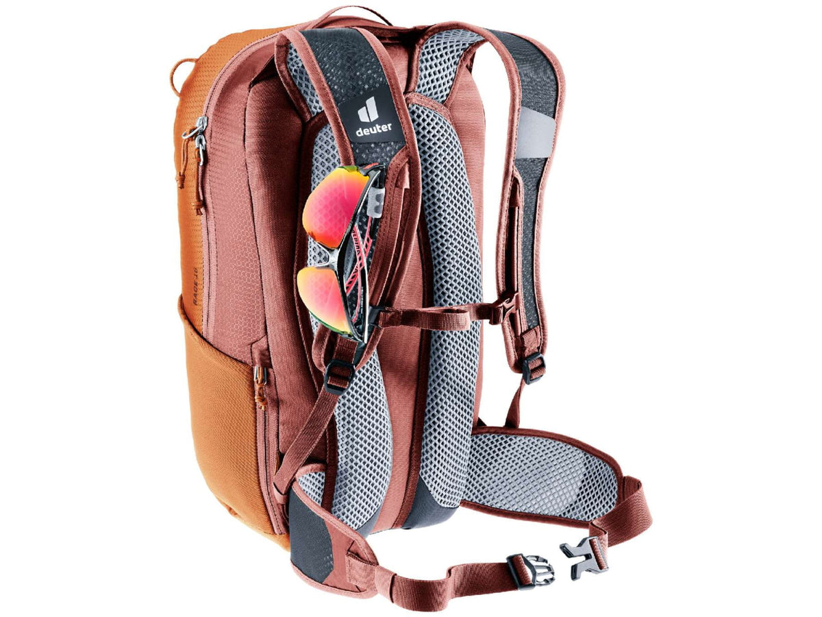 Deuter Race 16 W/2L Backpack Chestnut/Redwood 16 L