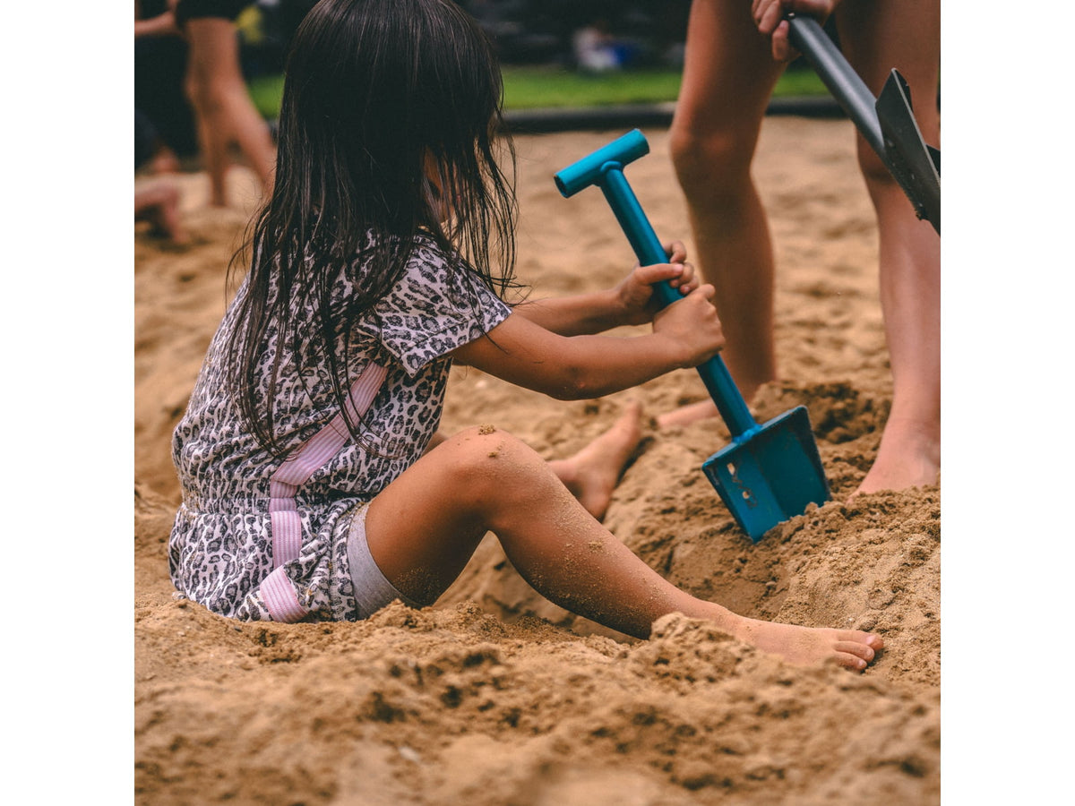 DMOS Mini Nomad Shovel Blue 32705
