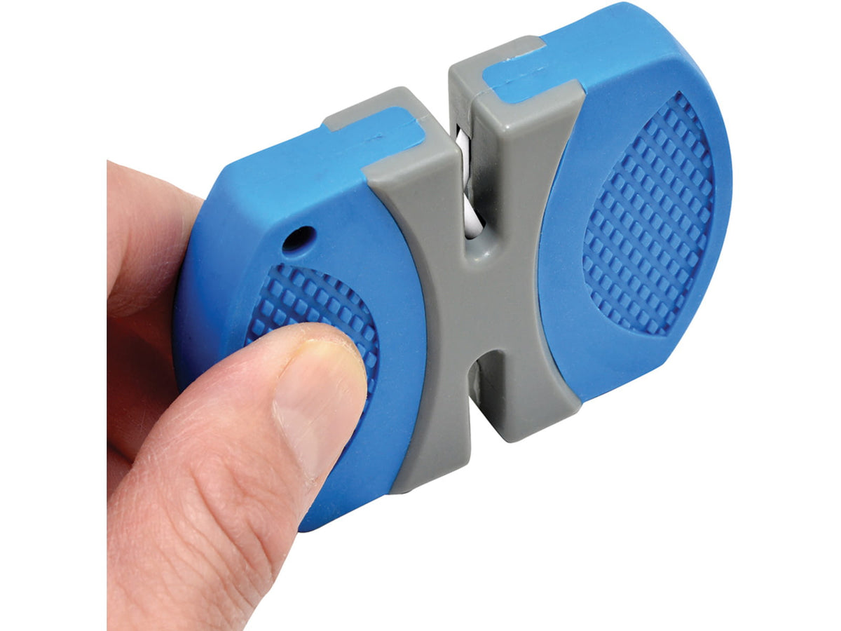 DMT InstaSharp Keychain Sharpener Blue Fine/Coarse Grit Clam Packed 20174
