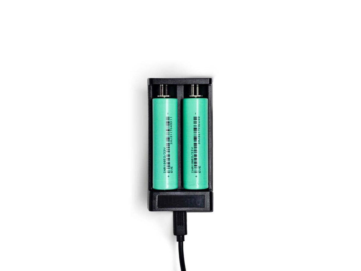 DNT Optics 18650 Flat Top Batteries w/ Charger 2