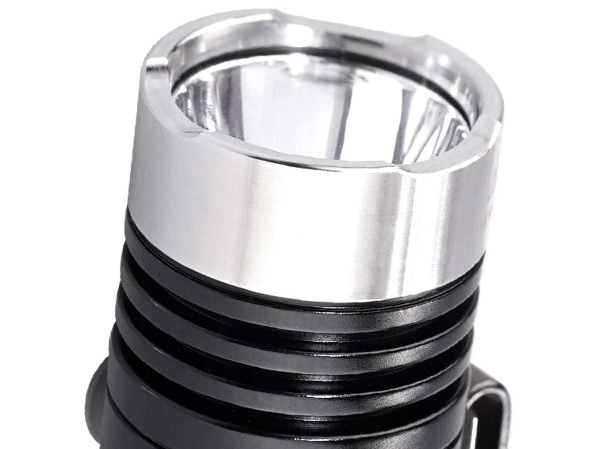 EAGTAC DX3B Clicky MKII SST70 LB LED Flashlight Black 3100lm