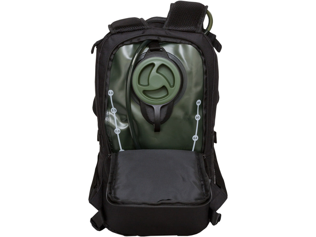 Fieldline Surge Hydration Pack Black 1409674