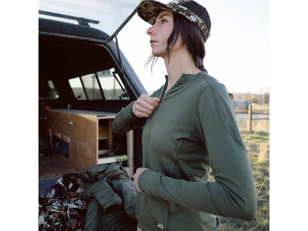 First Lite Wick Quarter Zip - Women's Conifer Medium 140007
