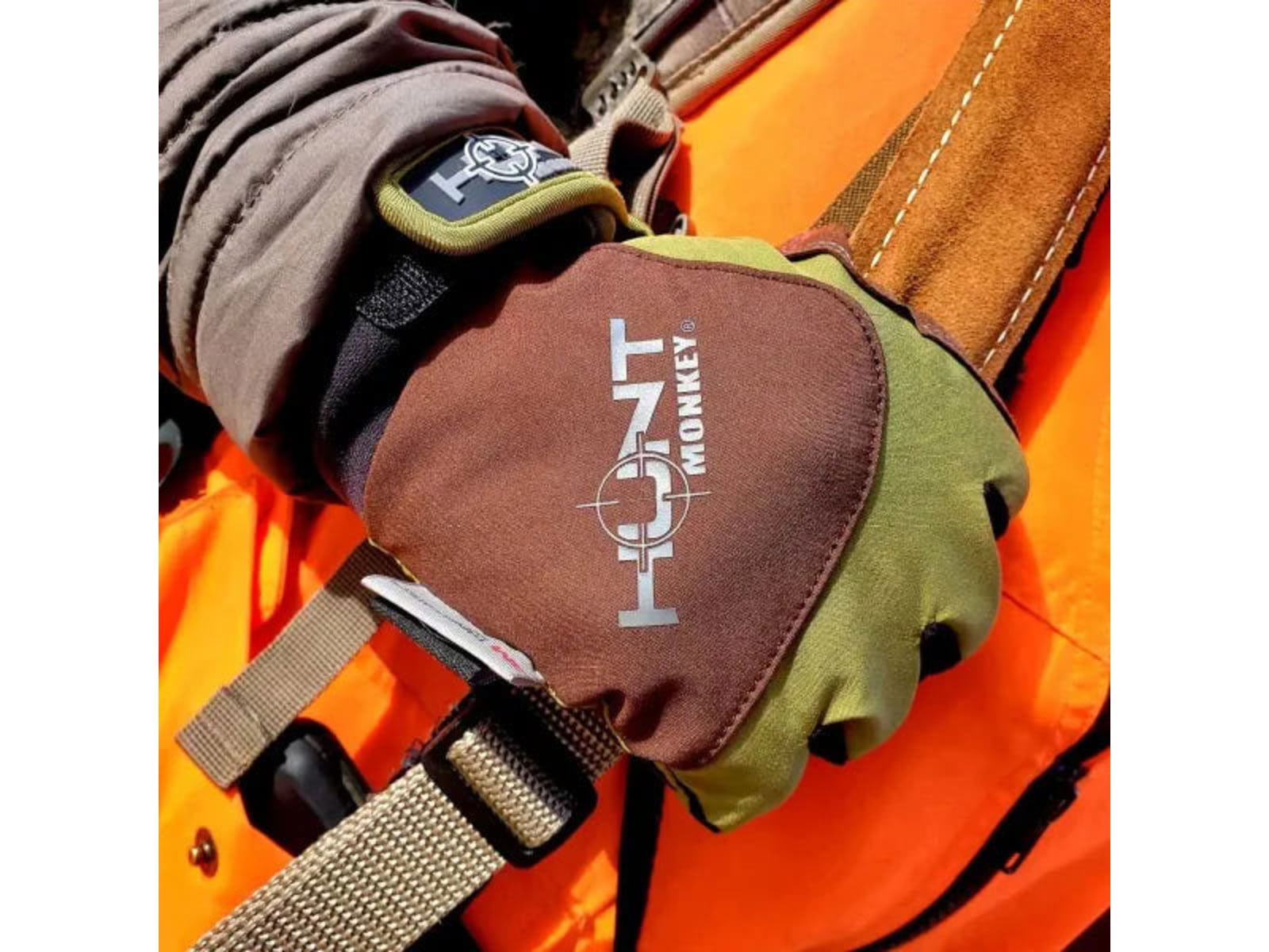 Fish Monkey Stealth Hunt Dry-Tec Glove Tan