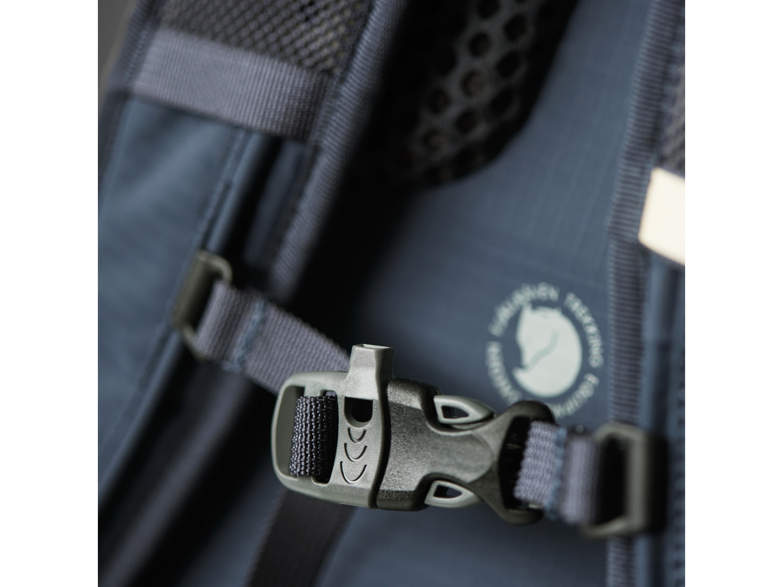 Fjallraven Abisko Hike 35L Backpack Black