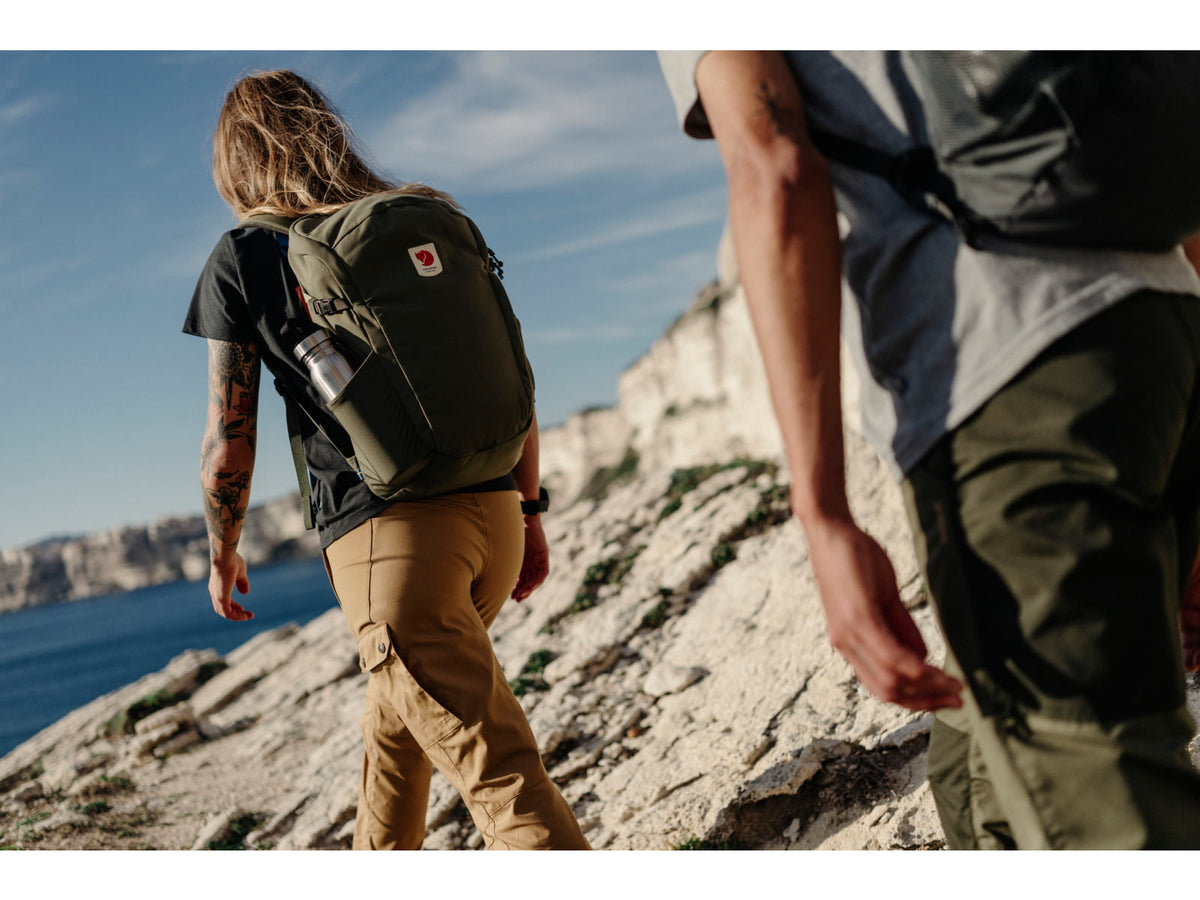 Fjallraven Ulvo 23 Daypack Black Oak One Size F23301-294FR-One Size