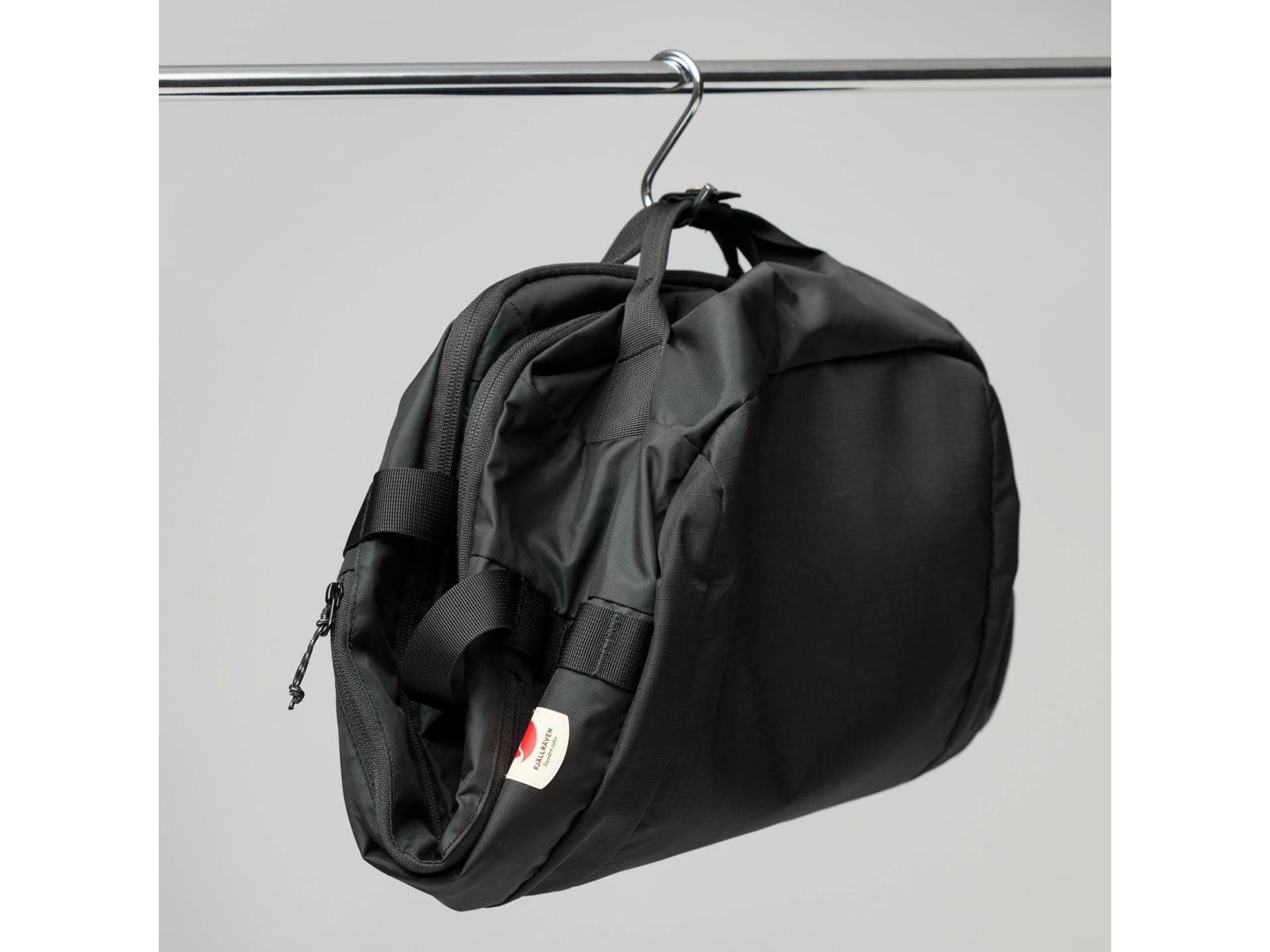 Fjallraven High Coast Duffel 36 - Unisex Black One Size F23200254-550-One Size