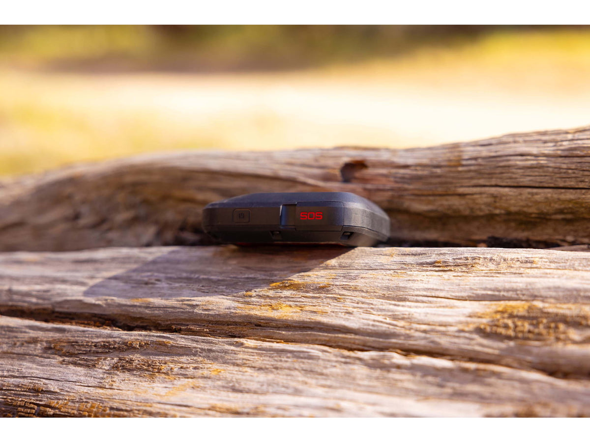 Garmin InReach Messenger Plus Communicator Red/Black 010-02887-00