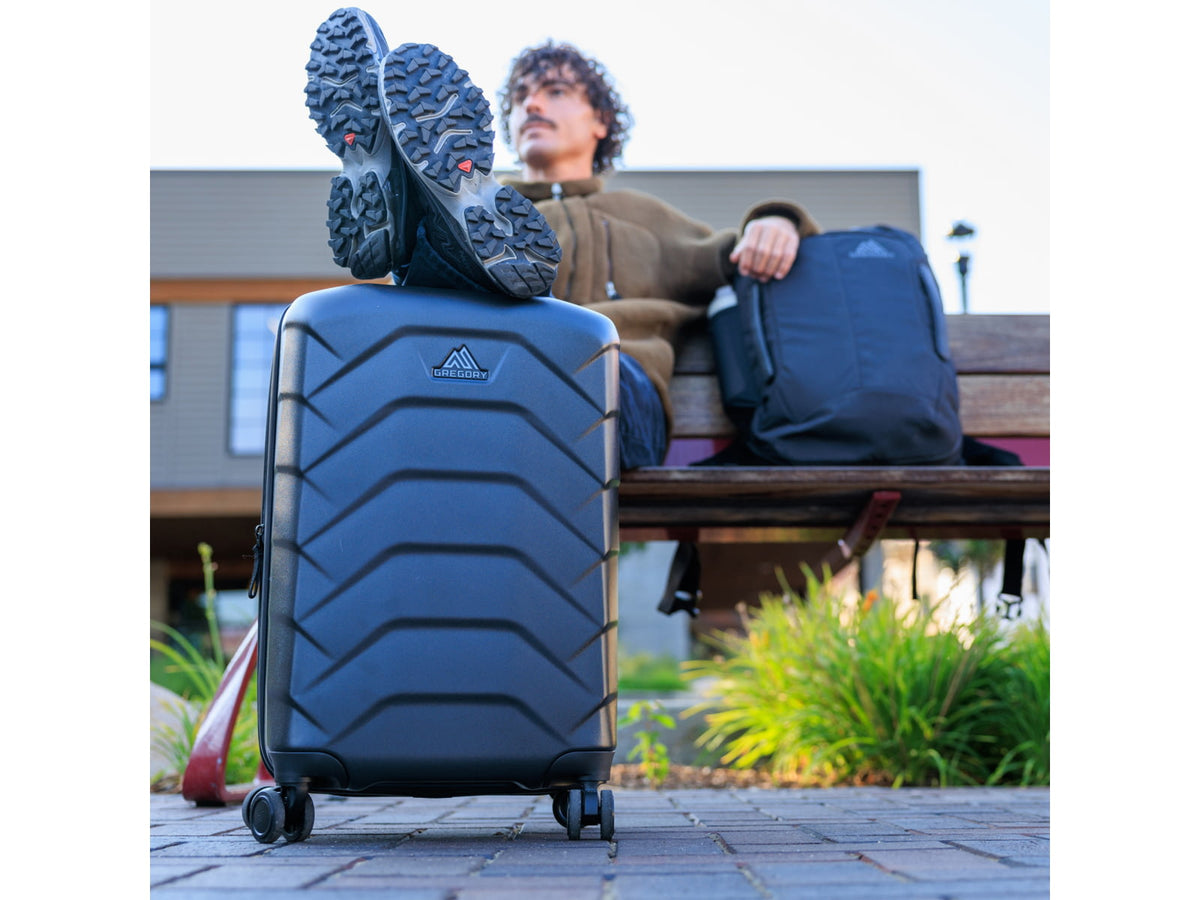 Gregory Cache Large Spinner Rolling Luggage Men/Unisex Black Lichen One Size 155041-A653
