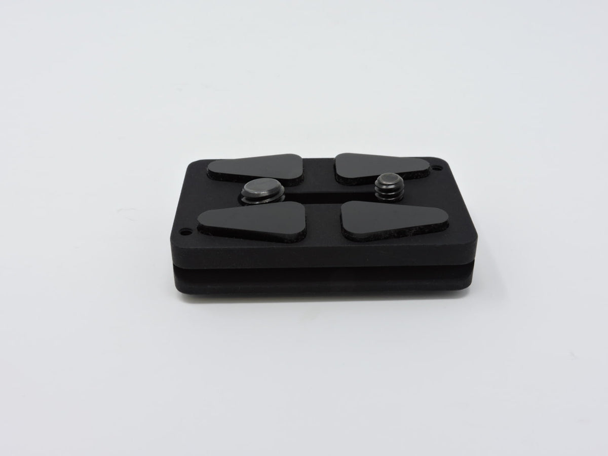 Hog Saddle 236 Arca Dual Bolt QD Plate Black 236 Arca QD