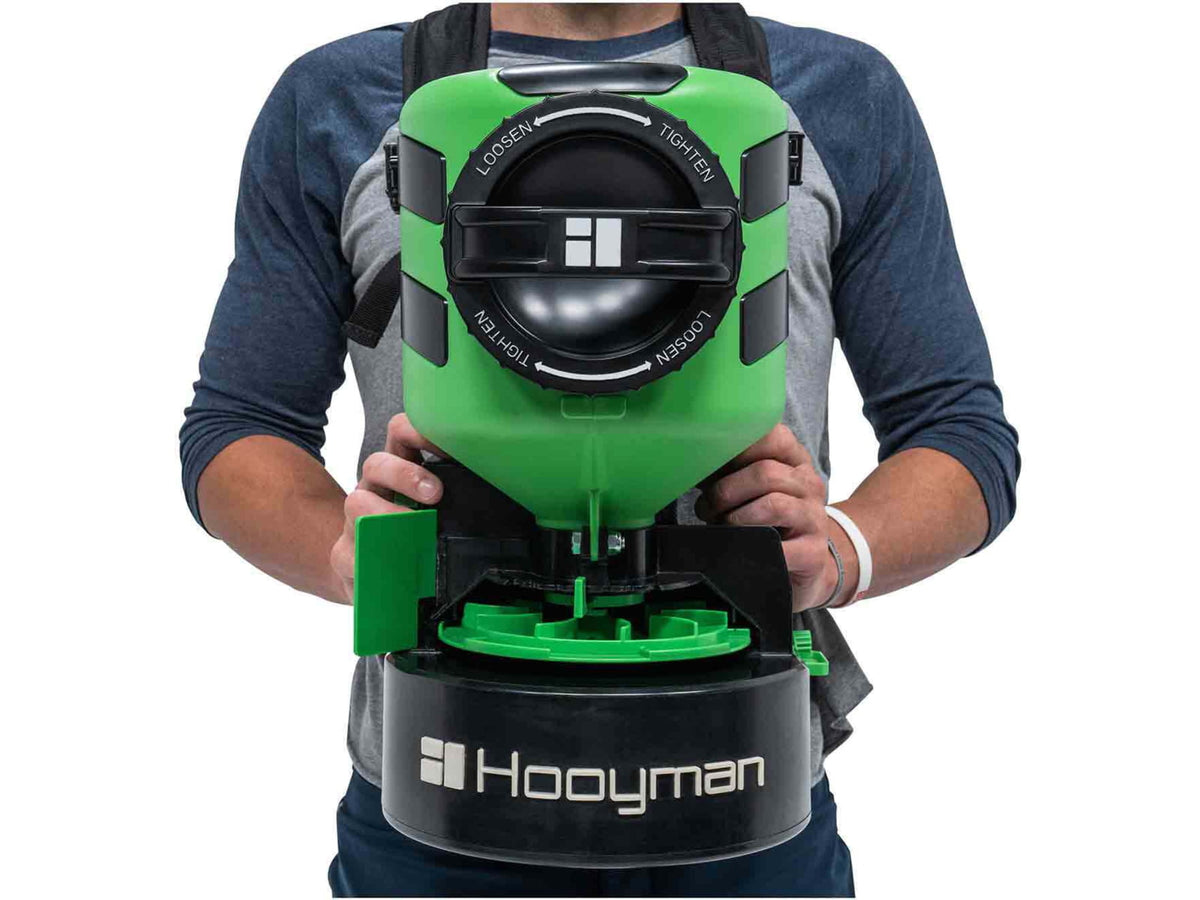 Hooyman 24V Chest Spreader w/Battery and Charger 35lb 1141041