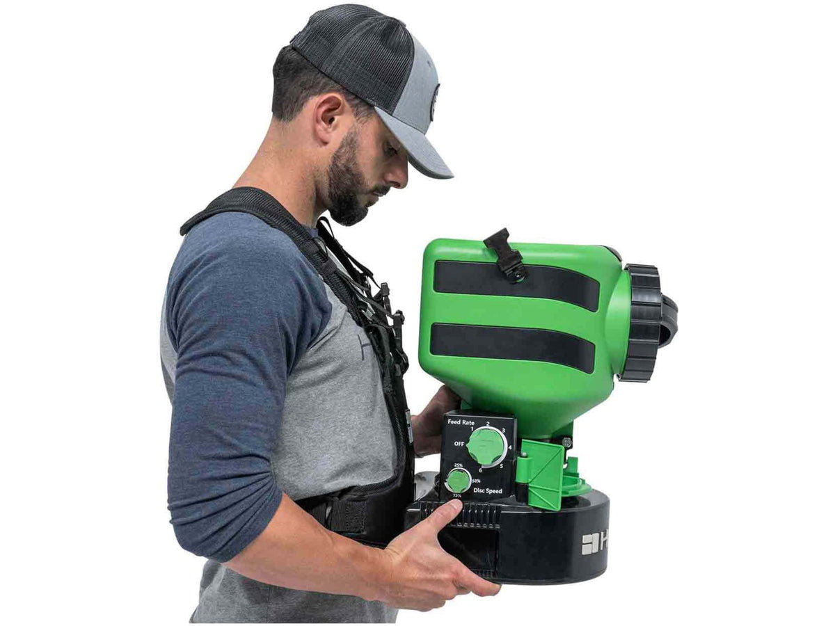 Hooyman 24V Chest Spreader w/Battery and Charger 35lb 1141041