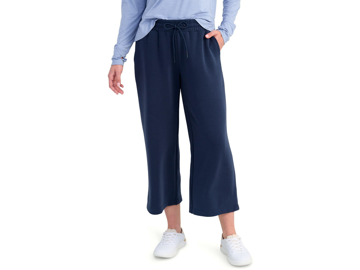 HUK Performance Fishing Bayside Wide Leg Crop - Women's Naval Academy