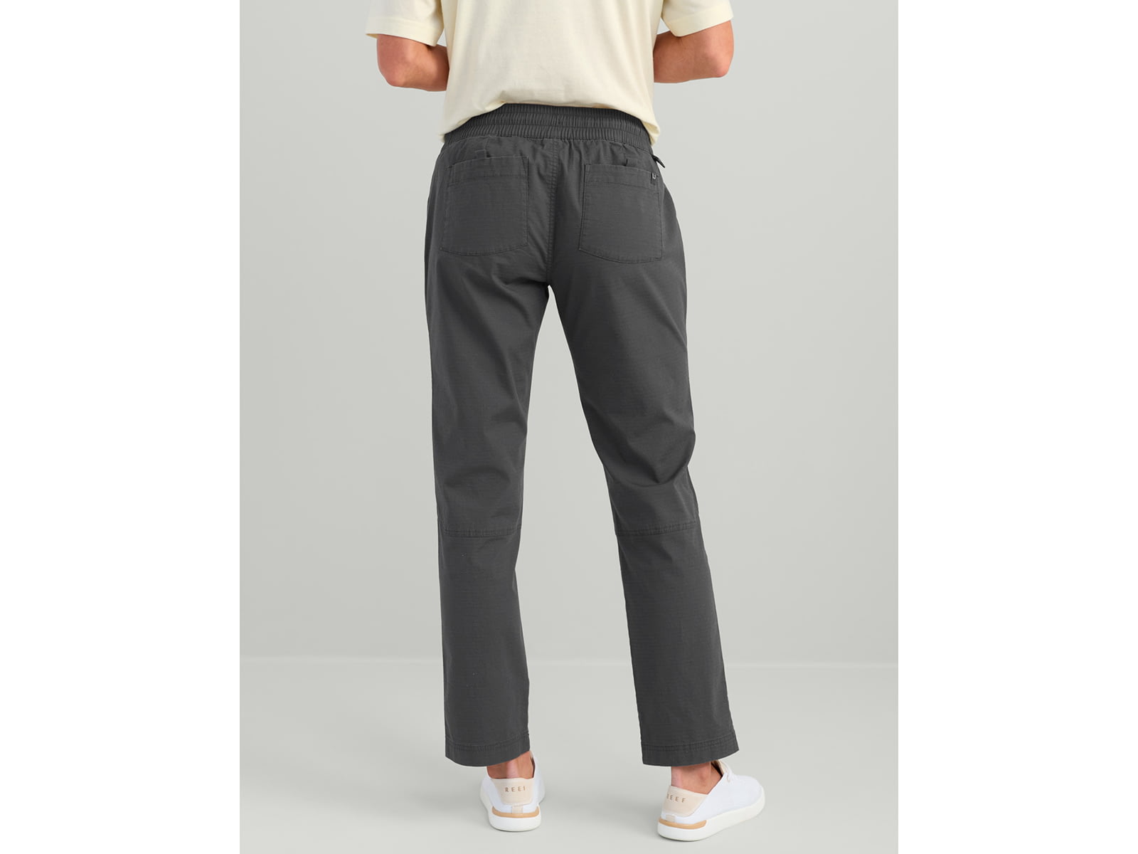 HUK Performance Fishing Cruiser Pant - Women's Volcanic Ash