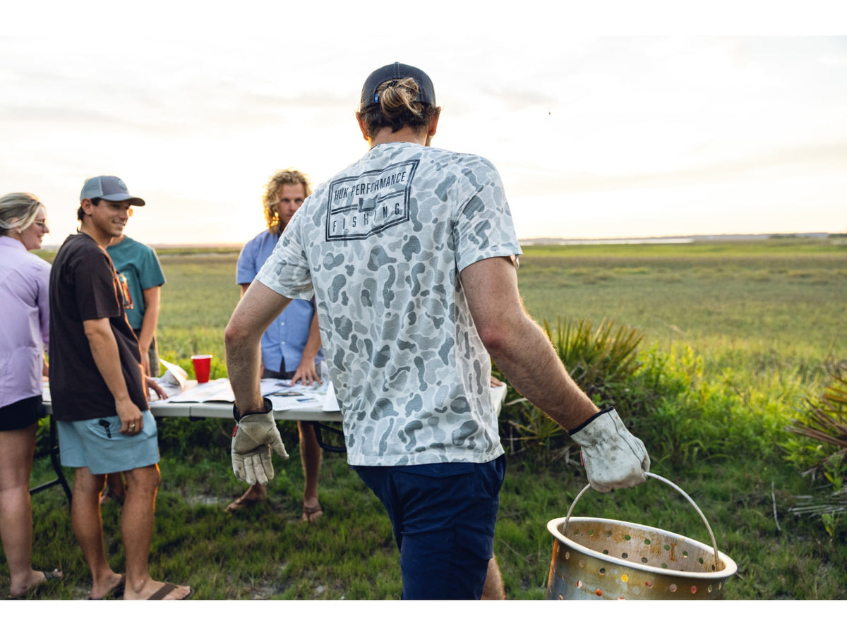 HUK Performance Fishing Drift Graphic Kc Print Shirt -Men's
