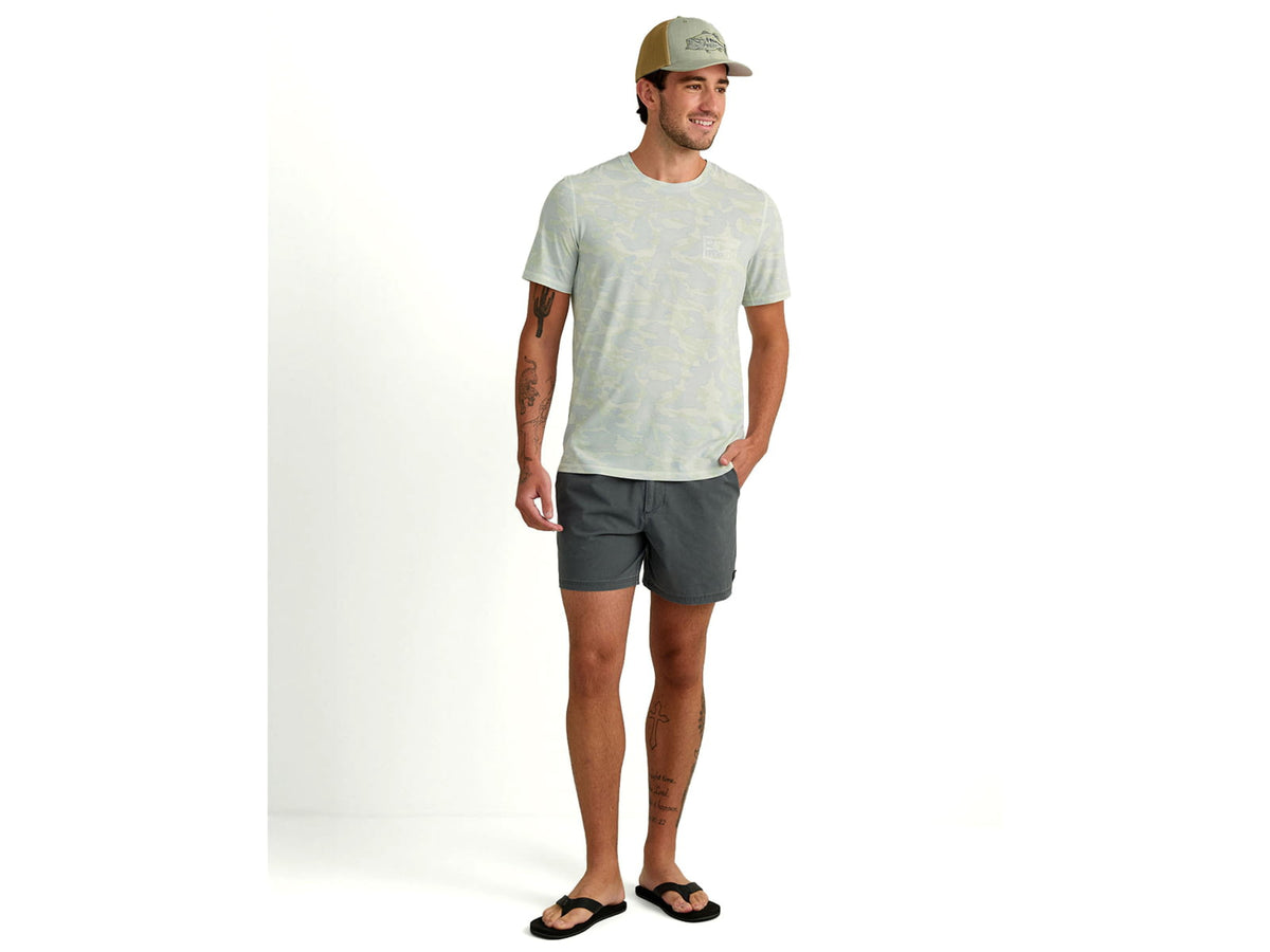 HUK Performance Fishing Drift Printed Short Sleeve Crew - Men's Pale Algae Medium