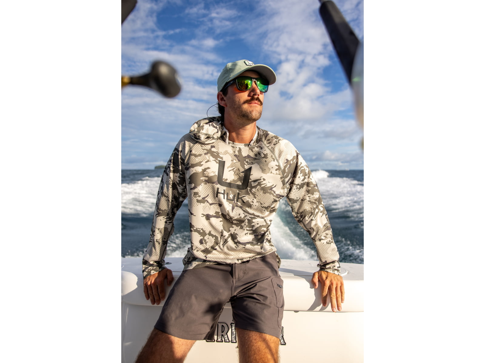 HUK Performance Fishing Icon Kc Printed Hoodie Moss2