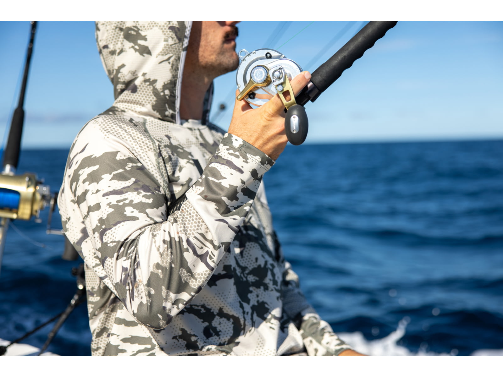 HUK Performance Fishing Icon Kc Printed Hoodie Moss2