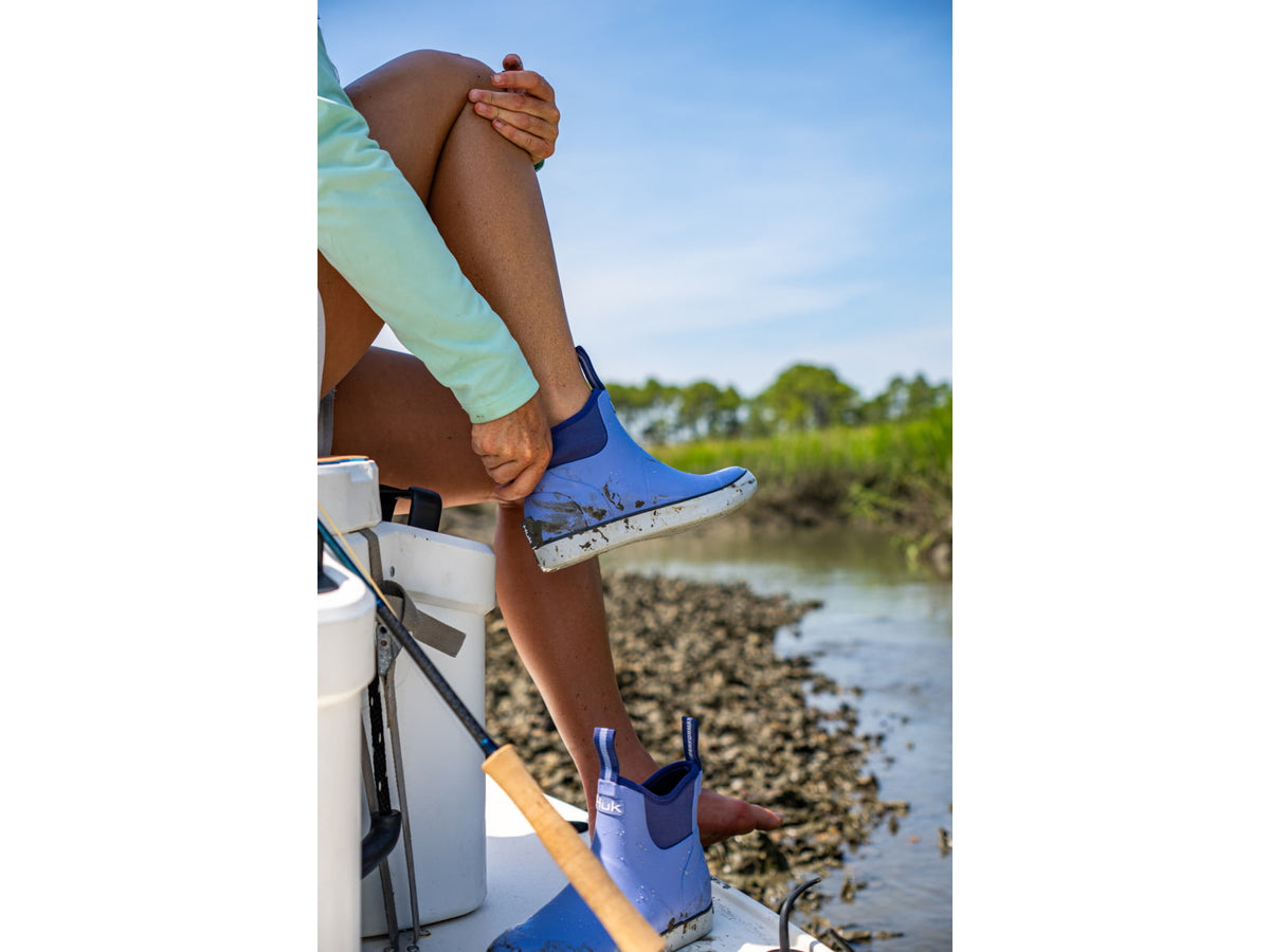 HUK Performance Fishing Rogue Wave Boots - Women's