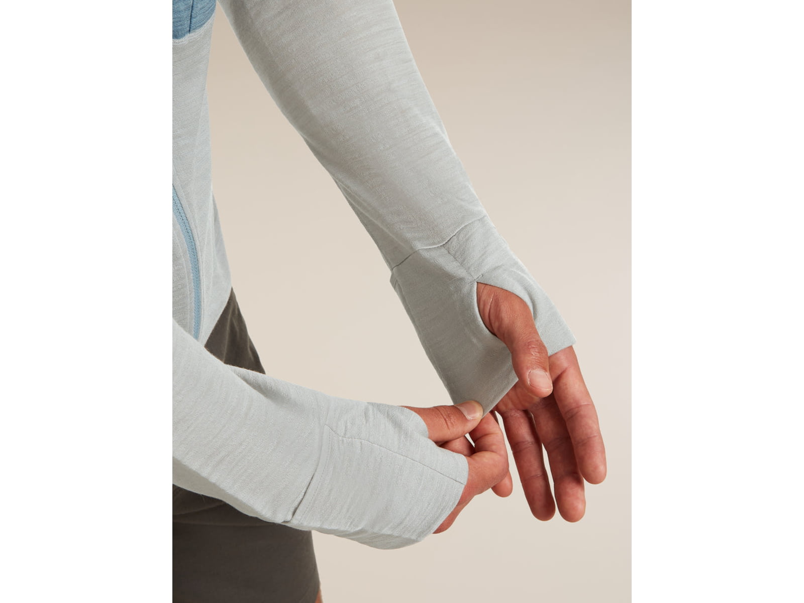 Icebreaker Merino Blend 200 RealFleece Descender Long Sleeve Zip Hoodie - Men's