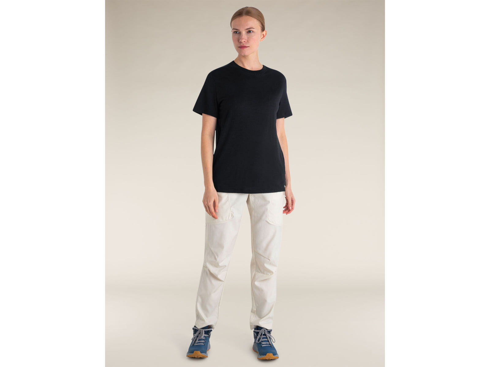 Icebreaker Merino 150 Tech Lite SS Relaxed T-Shirt - Women's Black Large