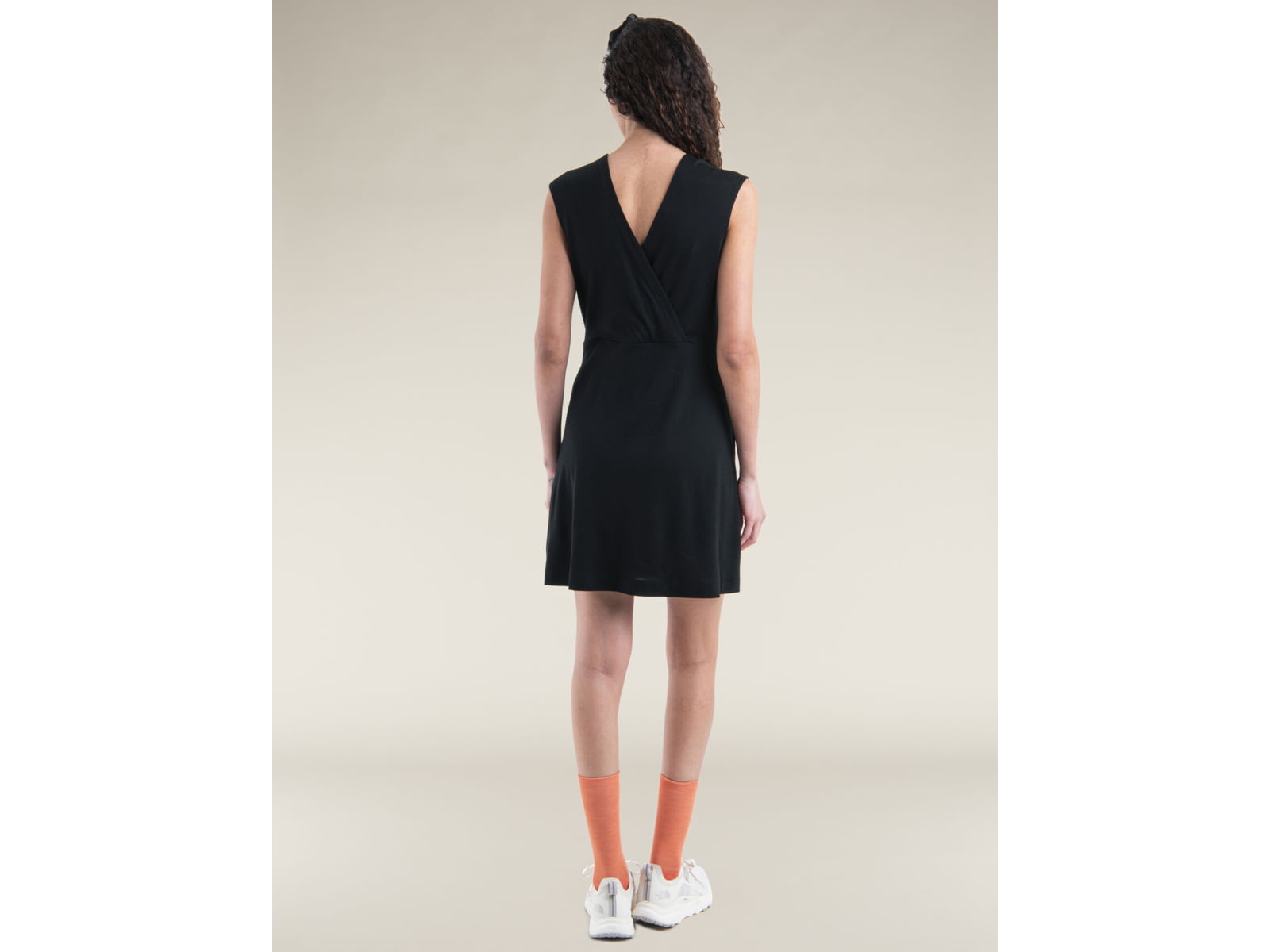 Icebreaker Merino 200 Granary Sleeveless V Neck Dress - Women's Black