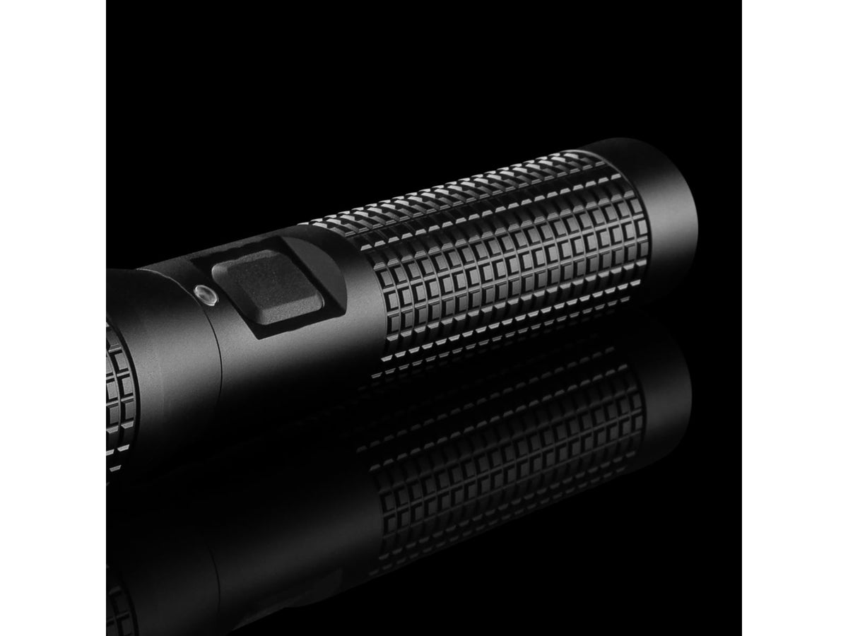 INova T4R Tactical/Police LED Light T4RE-01-R8