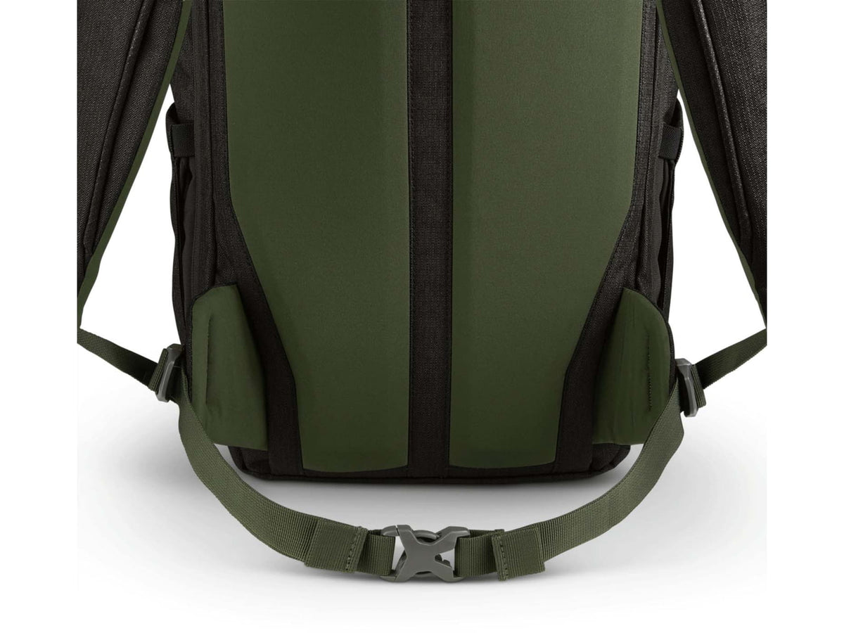 Kelty Redwing Traveler 30L Backpack