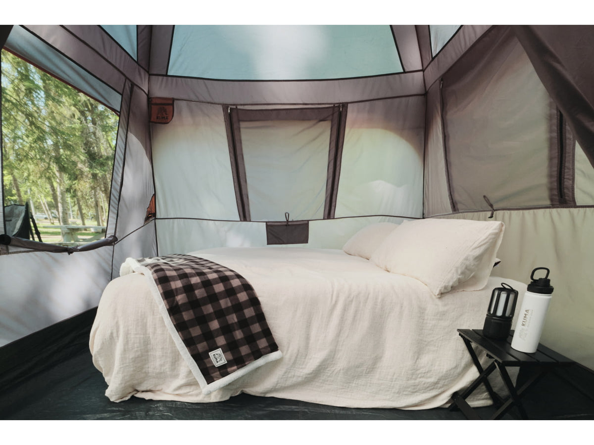 Kuma Outdoor Gear Bear Den Cabin 9 Tent Graphite/Orange 485-KM-TEBD-GO-9