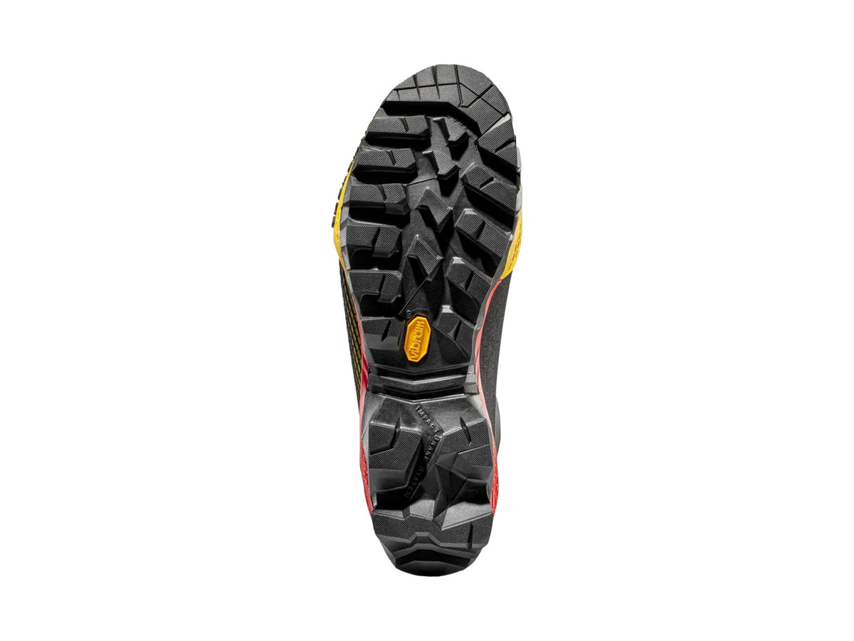 La Sportiva Aequilibrium ST GTX Mountaineering Boots - Men's Black/Yellow