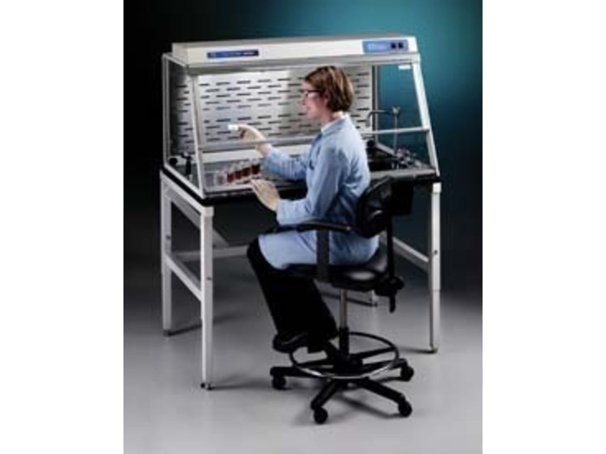 Labconco Protector Workstations Labconco 3930001 Workstations 115V 60Hz 10A