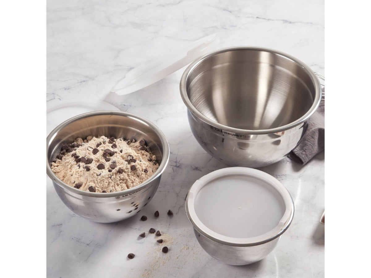 Le Creuset Nested Mixing Bowls w/ Nonslip Silicone Base & Plastic Air Tight Lids Steel