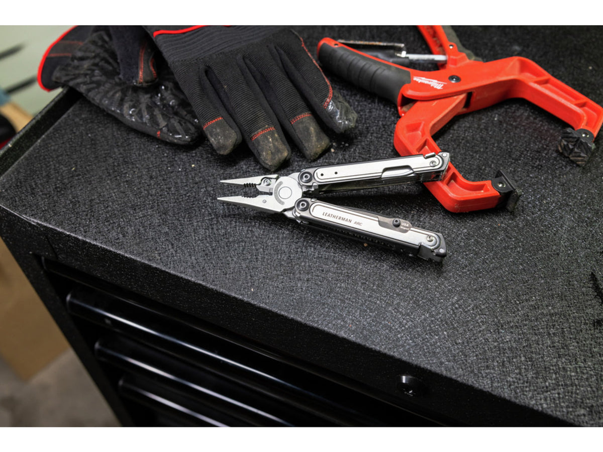 Leatherman ARC Multi-Tool 2.76in MagnaCut Stainless Steel Blade Talos 420 Stainless Steel Handle 833328
