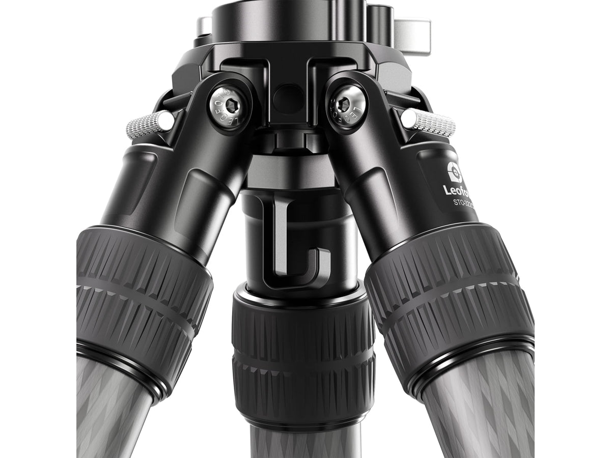 Leofoto STO-322CX Inverted Outdoors Series Carbon Fiber Tripod w/Integrated Lever-Control Ballhead 6.42-66.34in Black