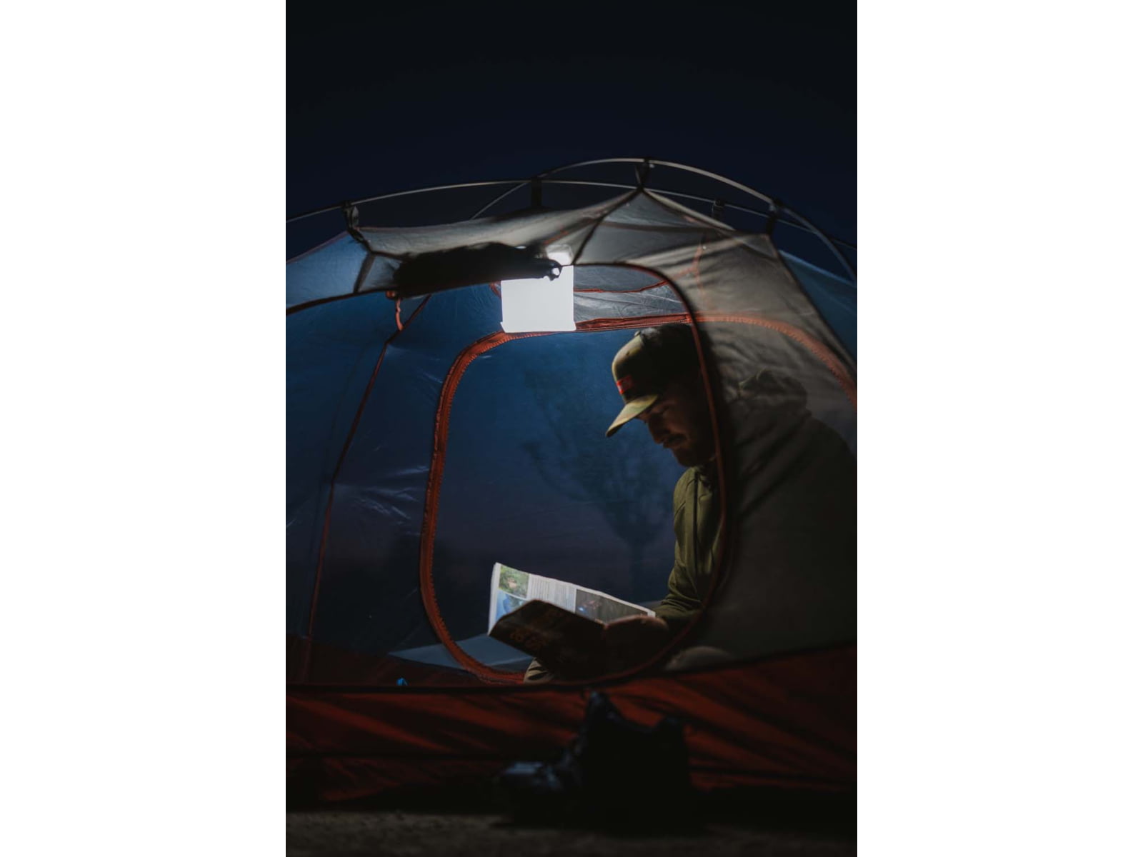LuminAID Max QI Solar Lantern w/Phone Charger White