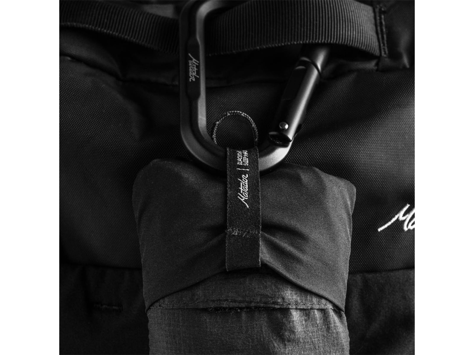Matador Blackout Sleep Mask & Earplugs Black
