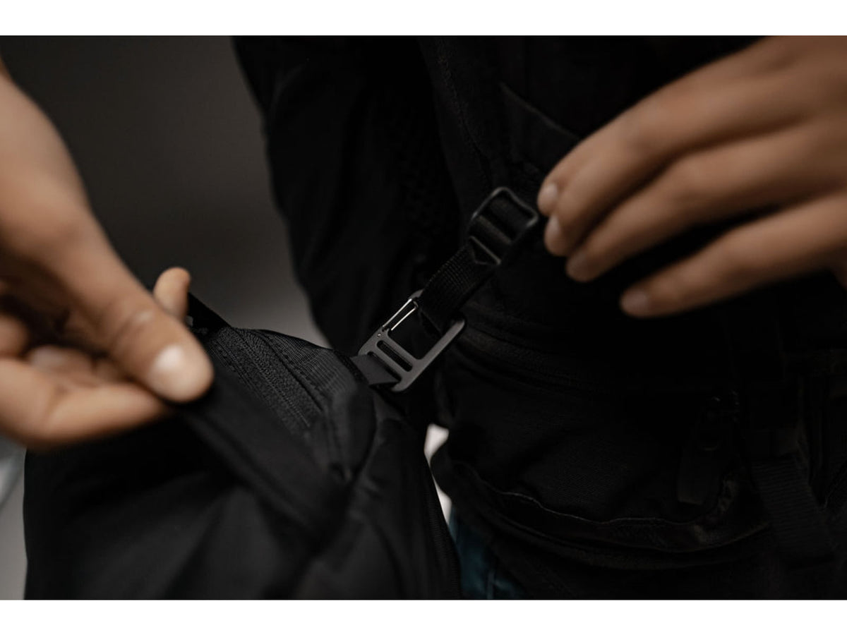 Matador Camera Base Layer Black