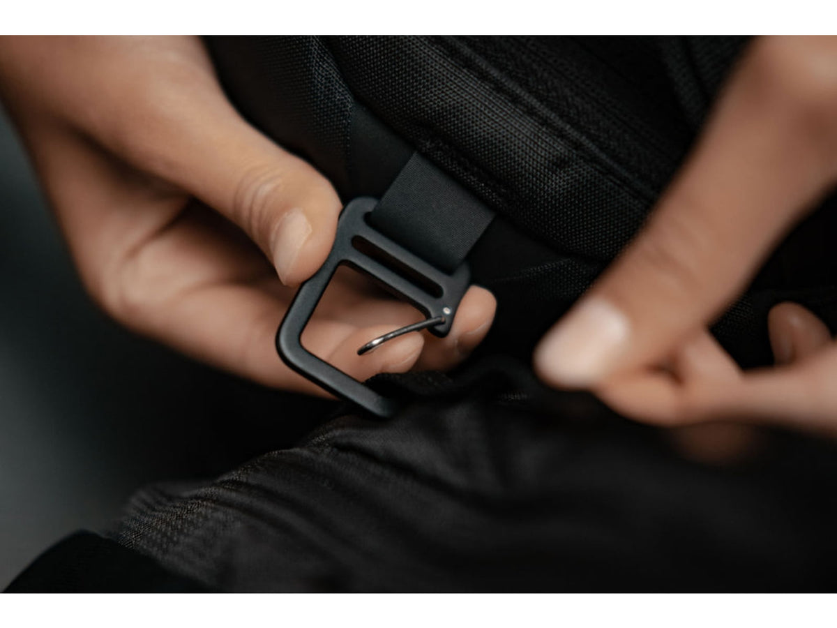 Matador Camera Base Layer Black