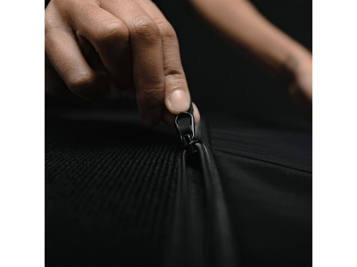 Matador Laptop Base Layer Black MATLBL001BK